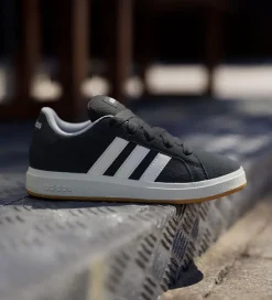 Sneakers-adidas Performance Sko - Grand Court 00s K - Cblack/Owhite/Gum10