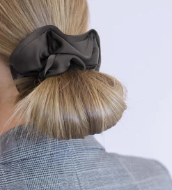 By Stær Scrunchies|Hårelastikker*Scrunchie - Anemone - Grå