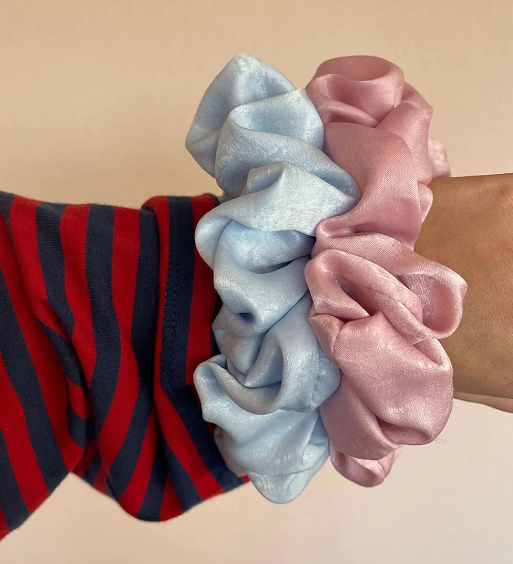By Stær Scrunchies*Scrunchie - Isabella - 18 cm - Lyseblå
