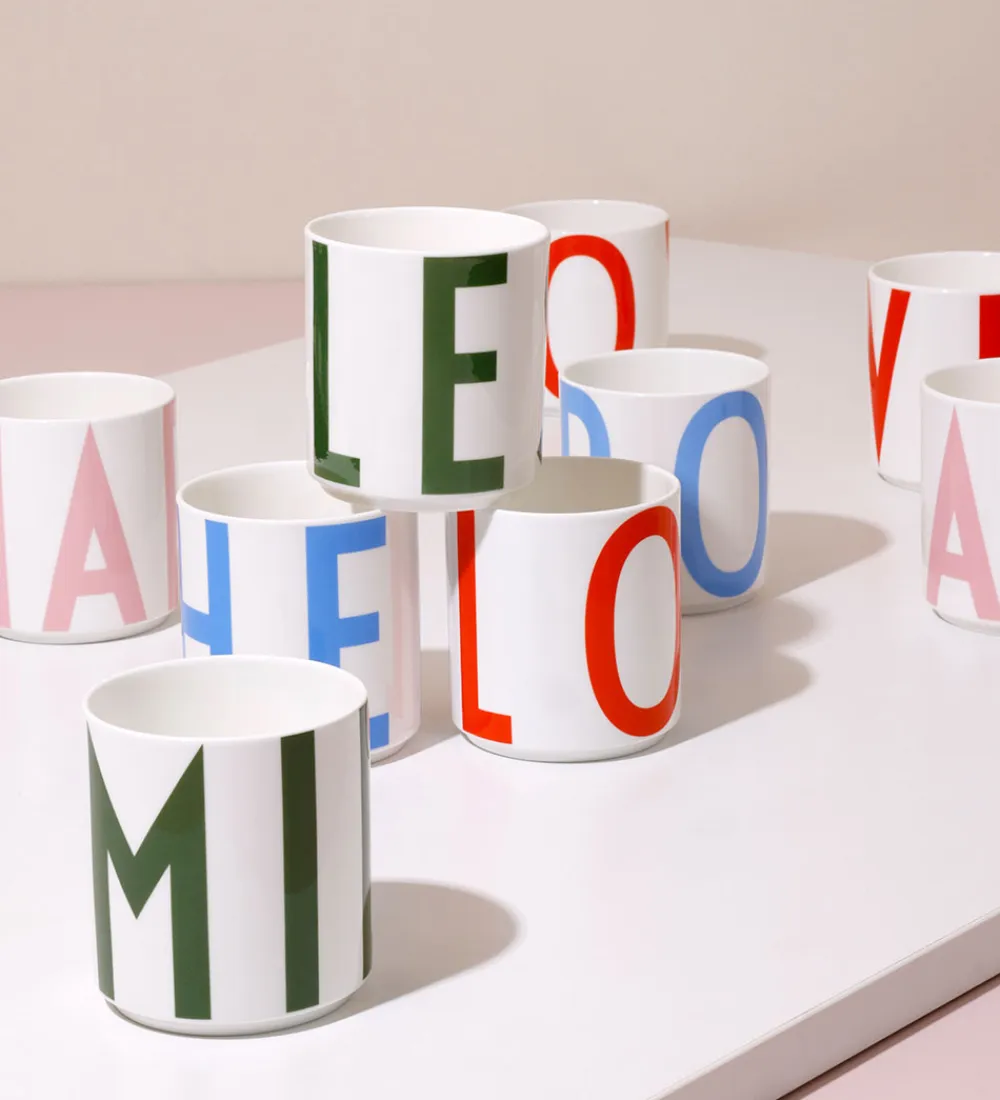 Spisetid|Kop Og Tudekop-Design Letters Kop - XL Vintage ABC - Hero - Sky Blue