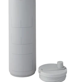 Design Letters Termoflasker*Termokop - Travel - Life Mug - 500 ml - Grå