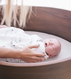 Babysvøb-Ergobaby Babysvøb - Swaddler - Får