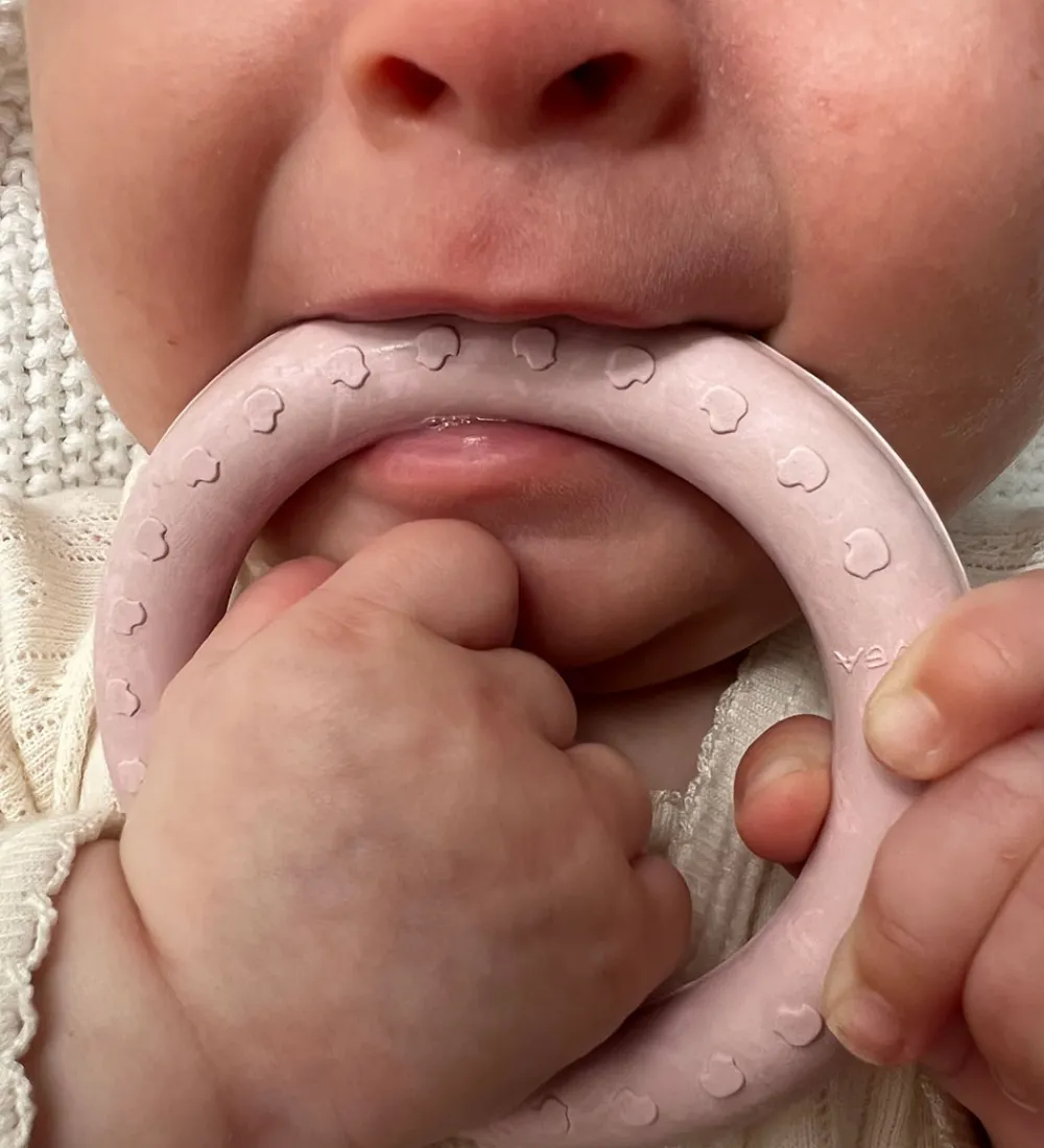 Hevea Bideringe|Babylegetøj*Bideringe - 2-pak - Sand & Tan Beige