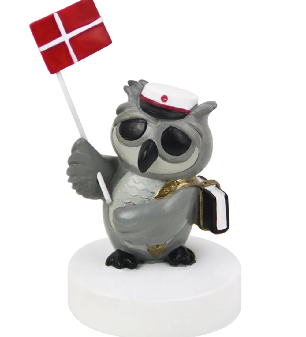 Kids by Friis Pyntefigurer*Ugle m. Bog Og Flag - Rød