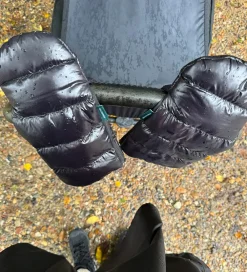 Barnevognsudstyr|Barnevognshandsker-KongWalther Barnevognshandsker - Østerbro - Puffer black