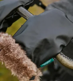 Barnevognshandsker-KongWalther Barnevognshandsker - Østerbro - Black Fur