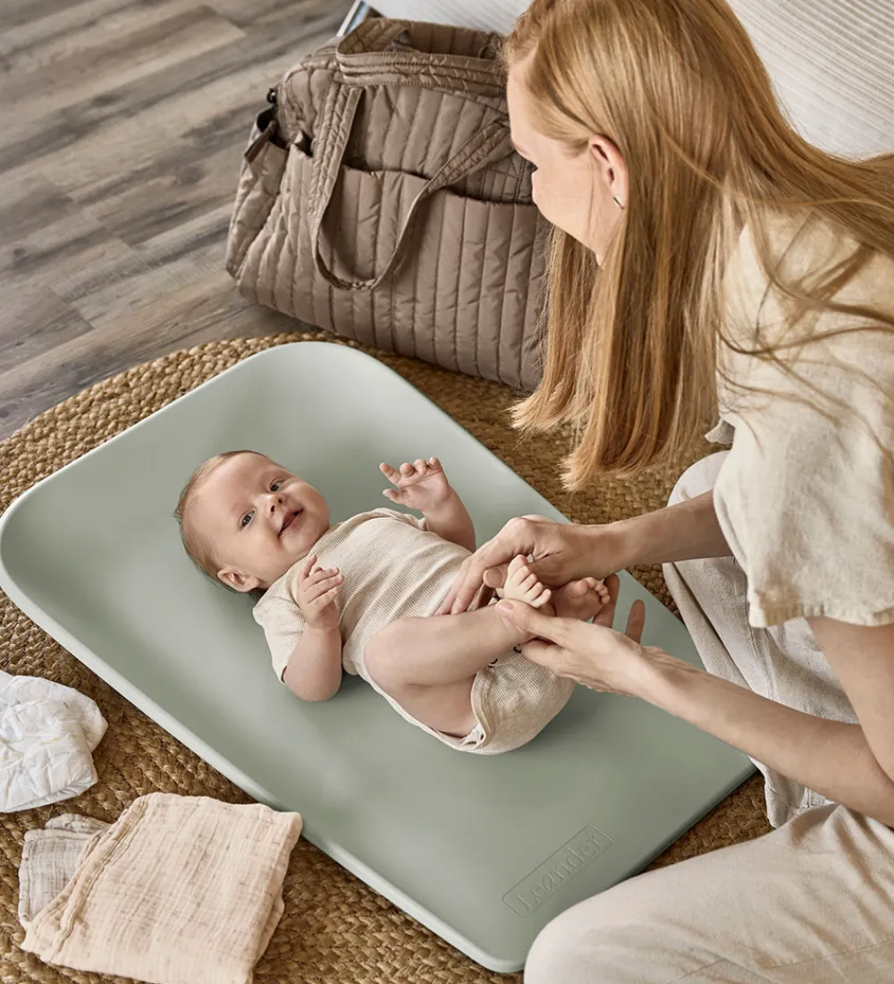 Leander Pusletid|Puslepuder Og -Underlag*Matty Puslepude - Mini - Sage Green