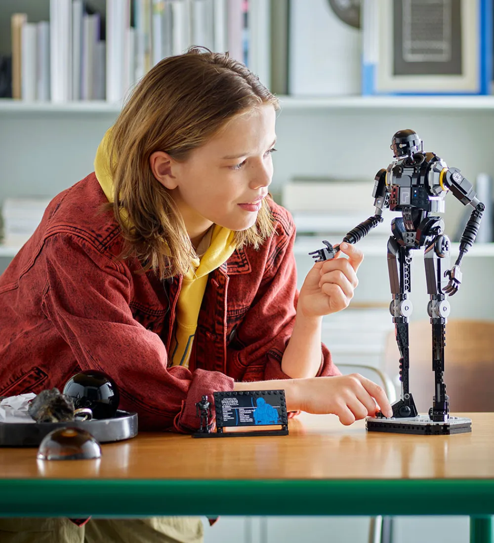 LEGO® Konstruktionslegetøj|Byg Og Klodser*Star Wars - Andor K-250 Sikkerhedsdroide 75434 - 845 Dele