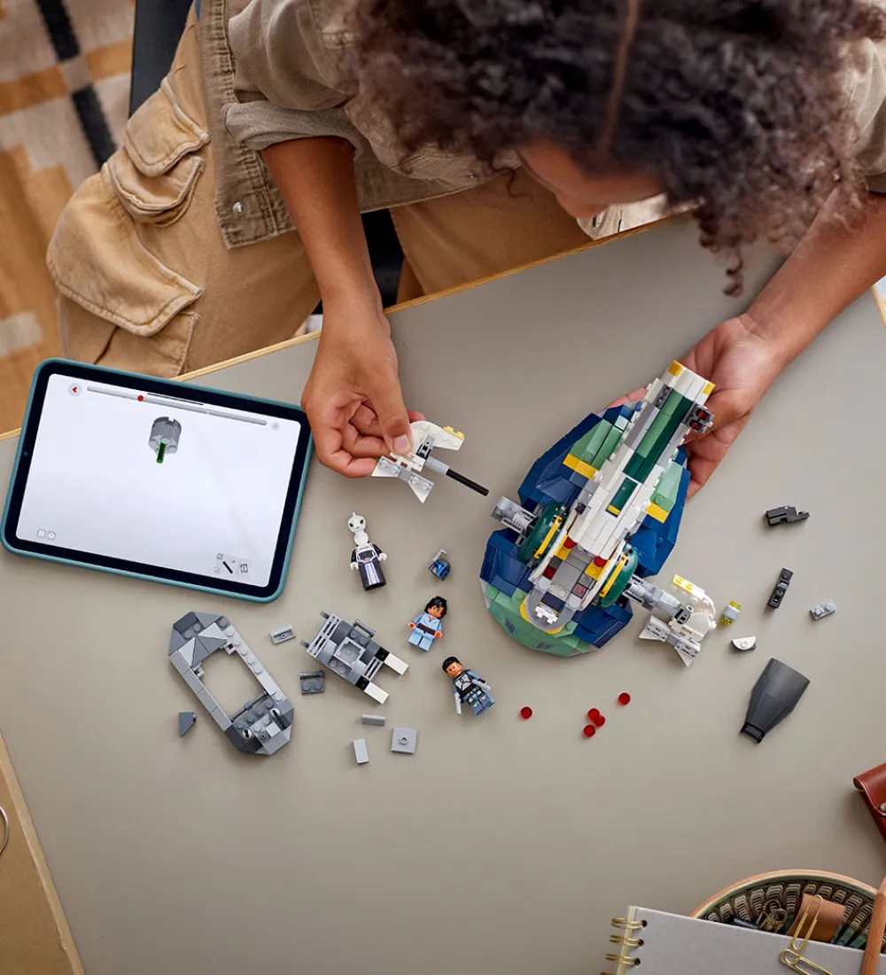 LEGO® Lego®|Konstruktionslegetøj*Star Wars - Jango Fett's Rumskib 75433 - 707 Dele