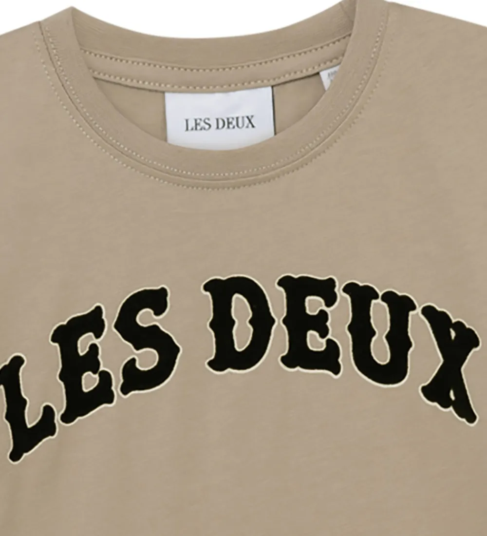 Les Deux T-Shirts*T-shirt - Brady Western - Dark Sand