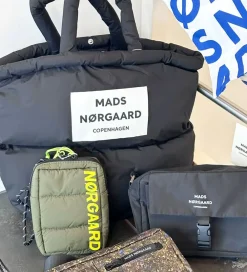 Shoppers-Mads Nørgaard Shopper - Light Ripstop Pillow - Sort