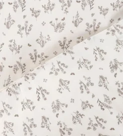 Müsli Sovetid|Sengetøj*Sengetøj - Baby - Floral - Balsam Cream/Walnut