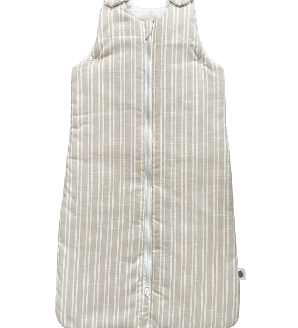 Pine Cone Soveposer*Sovepose - 6-12 mdr. - Beige Stripe