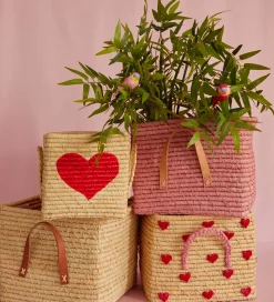 Rice Kurve*Opbevaringskurv - Raffia - 30x30x25 cm - Natur m. Hjerter