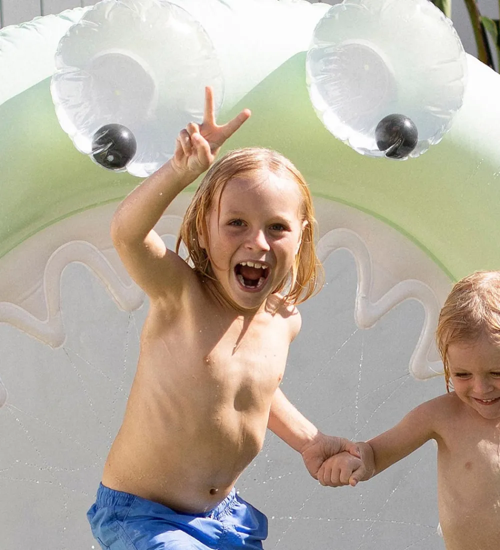 SunnyLife Badedyr*Oppustelig Sprinkler - 170x165 cm - Monty The Monster