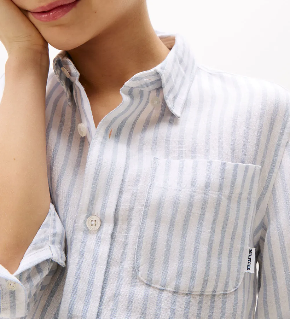 Konfirmationstøj-Tommy Hilfiger Skjorte - Hør - Linen Blend - Breezy Blue Stripe