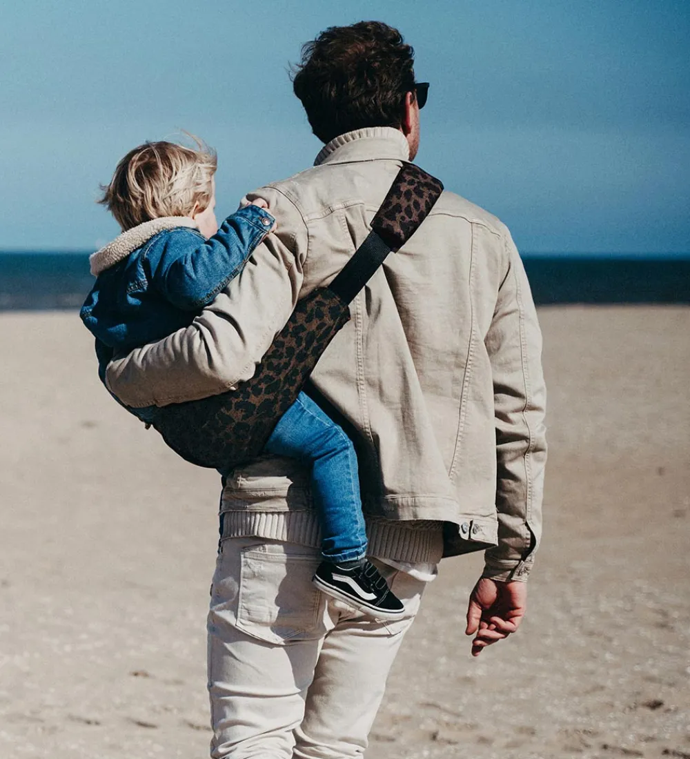 Bæreseler &Amp; Vikler-Wildride Bæresele - The Toddler Swing - Brown Leopard